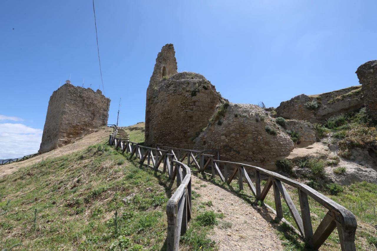 Sopra La Piazza Villa Agira Bagian luar foto