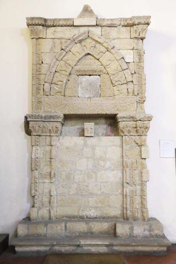 Sopra La Piazza Villa Agira Bagian luar foto